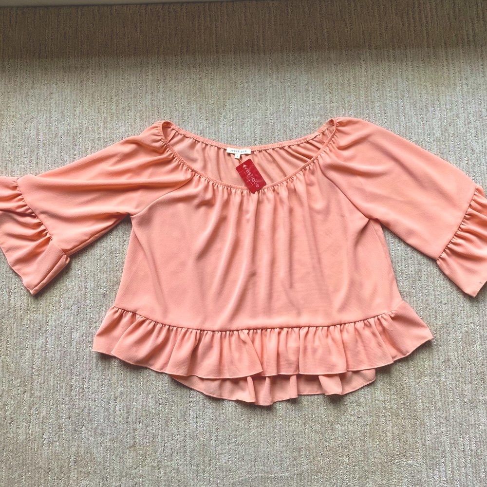 Off the Shoulder Ruffle Blouse - Picture 2 of 3